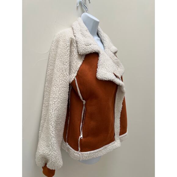 Faux Fur Sherpa Coat - Picture 3 of 7